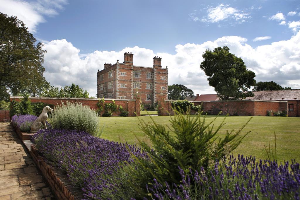 Soulton Hall Wem Kültér fotó